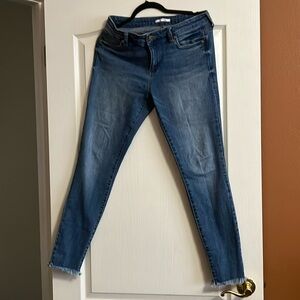 Your next favorite Jean 🩷